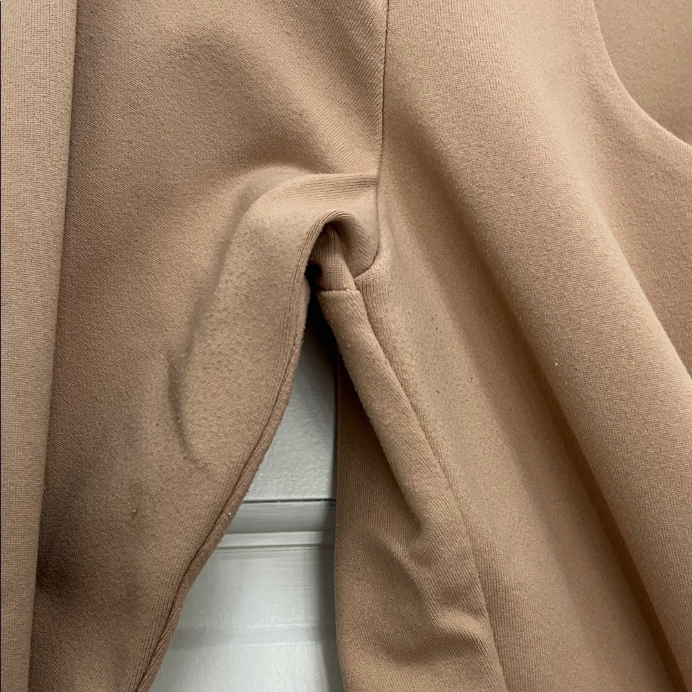 Abercrombie & Fitch Soft A&F Collection Brown Cropped Long Sleeve Top - Size S - Picture 3 of 13
